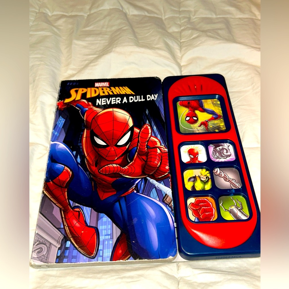 !*KIDS BOOKS 4/$10*! Spider-Man, Never A Dull Day, Play-A-Sound Book, 2021